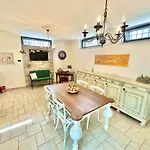 Trullo Il Carrubo ألبيروبيللو